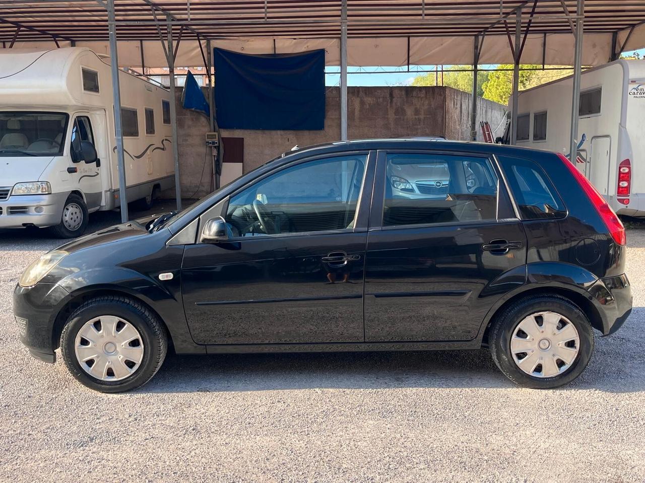 Ford Fiesta 1.4 TDCi 70CV 12 MESI DI GARANZIA
