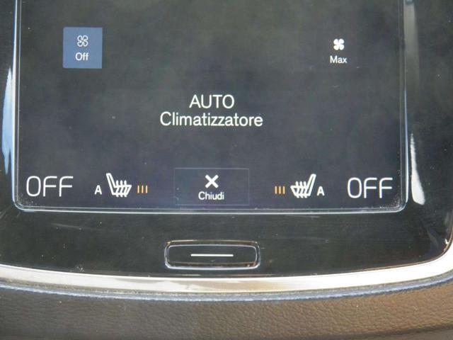 VOLVO XC90 D5 AWD Geartronic 7 posti Inscription