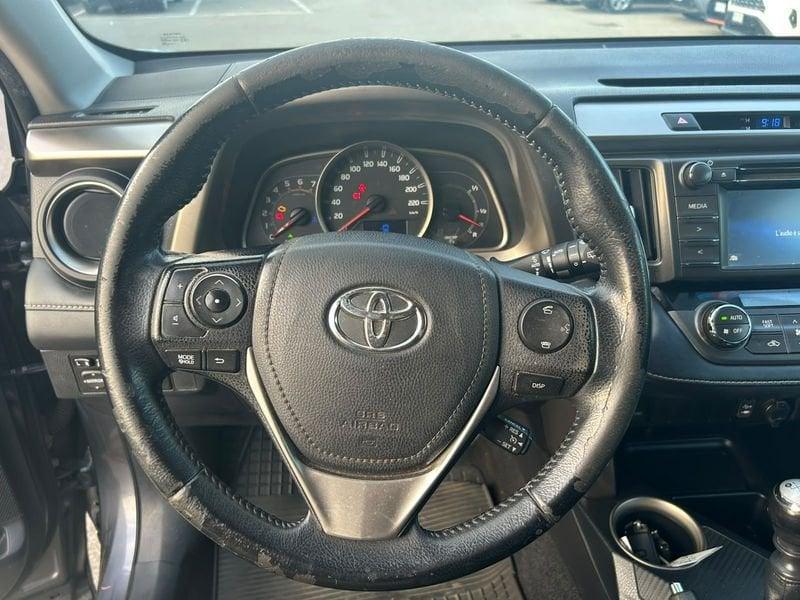 Toyota RAV4 Rav4 2.0 d-4d Lounge 4wd 124cv mt