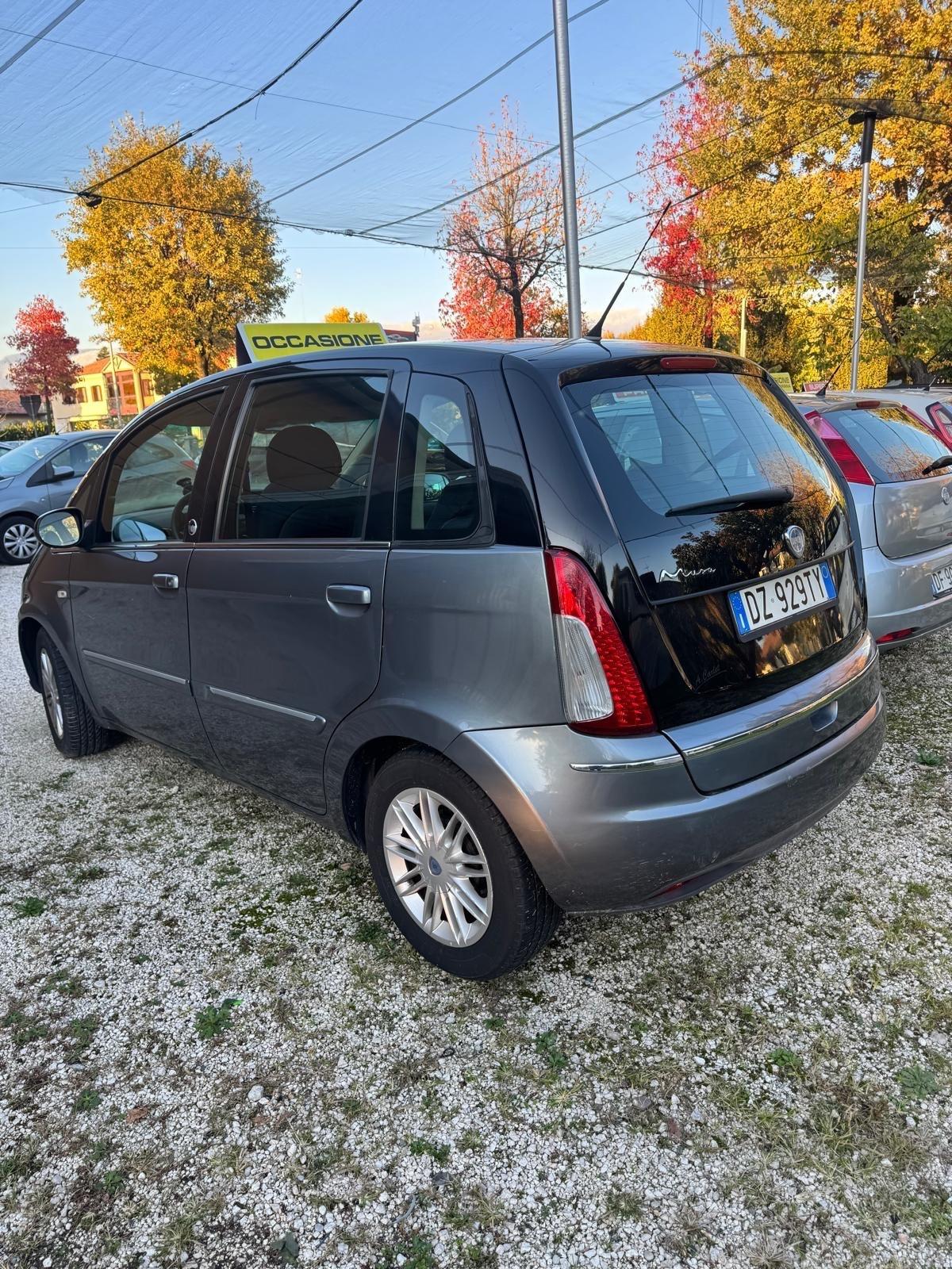 Lancia MUSA 1.4 Argento Ecochic GPL
