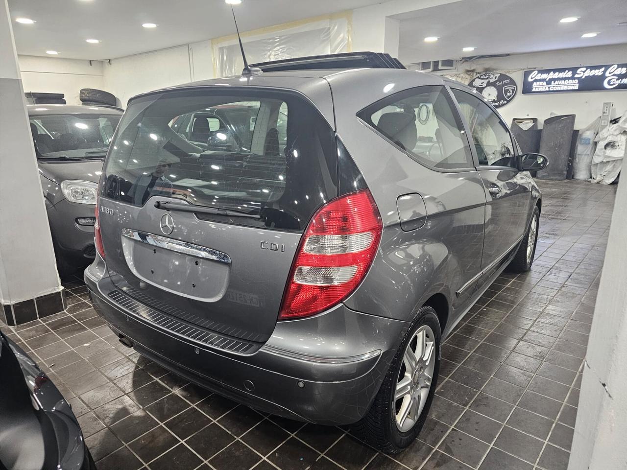 MERCEDES-BENZ CLASSE A180 CDI 110CV AVANTGARDE CAMBIO AUTOMATICO