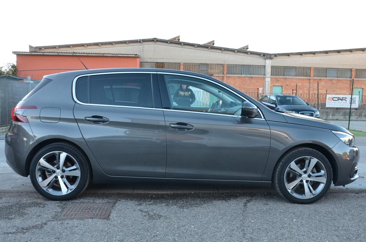 Peugeot 308 BlueHDi 130 S&S Allure