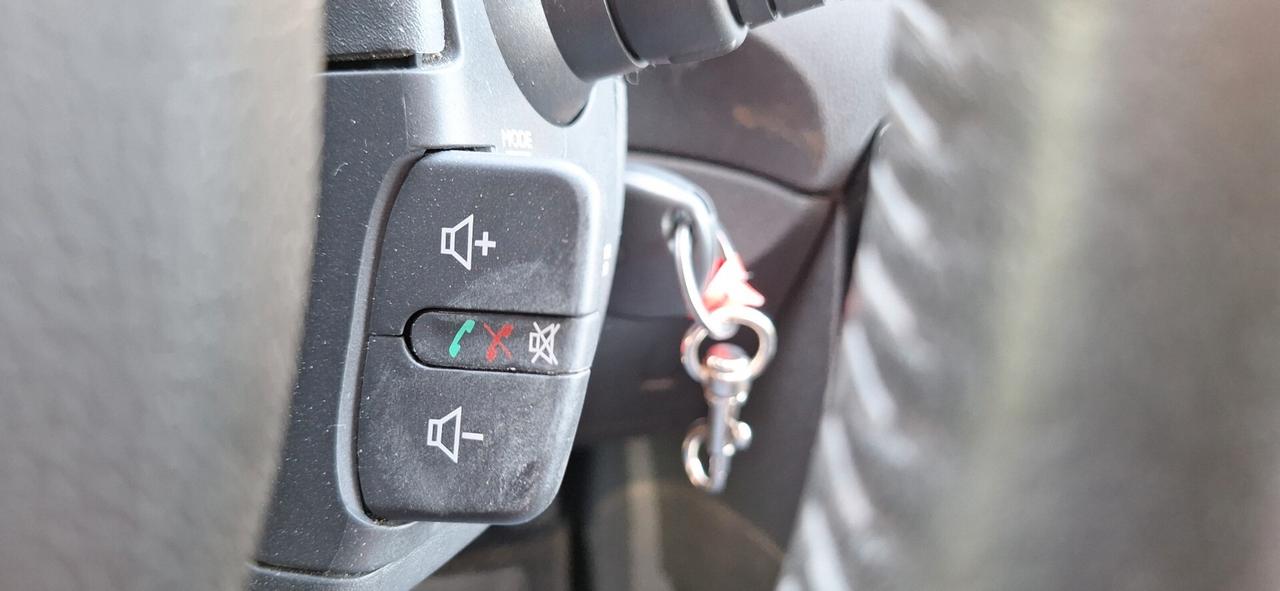 Renault Clio 1.2 16V 5 porte Live!