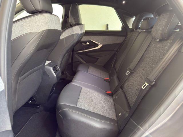 PEUGEOT 3008 Peugeot 3008 1.2 Hybrid 136 MHEV Allure