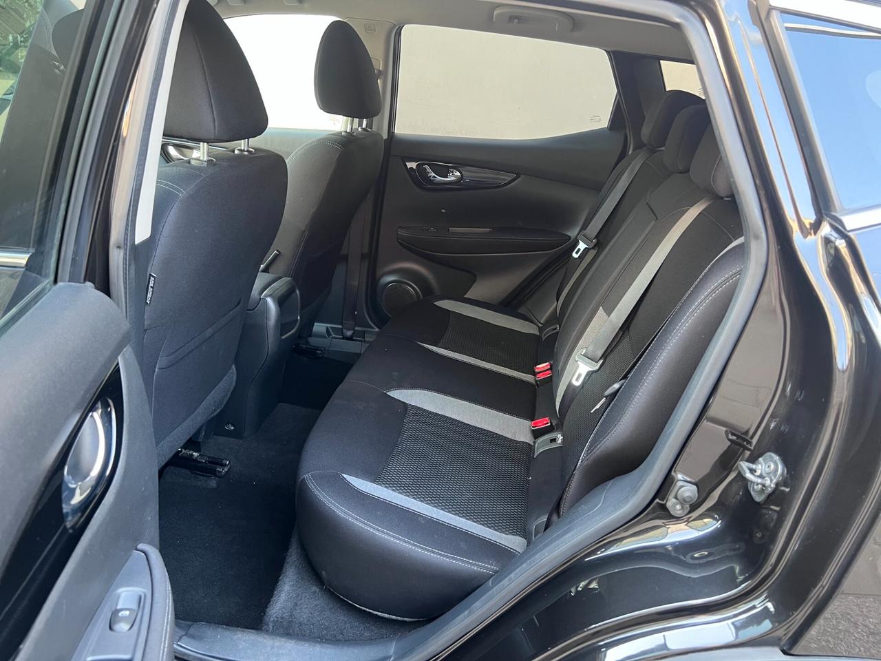 Nissan Qashqai 1.6 dci 2wd 130cv BUSINESS xtronic AUTOMCAMERA/NAVI PERFETTA!!