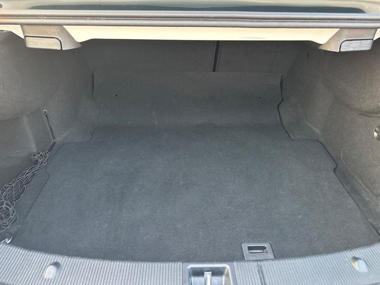 Mercedes Classe E AUT. 2.2 170CV Sport DA VETRINA