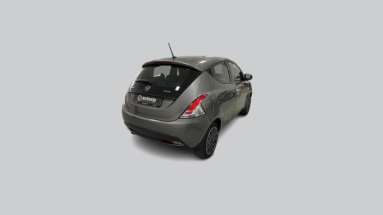 Lancia Ypsilon 1.0 FireFly 5 porte S&S Hybrid Gold