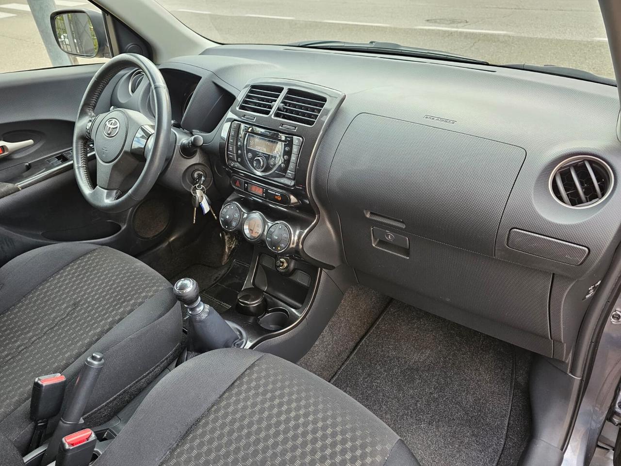 Toyota Urban Cruiser 1.3 99cv Luxury*Unipro*Euro5*