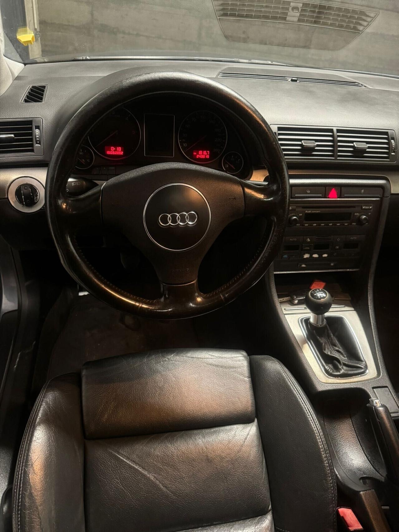 Audi A4 2.5 V6 TDI/180 CV cat Avant quattro