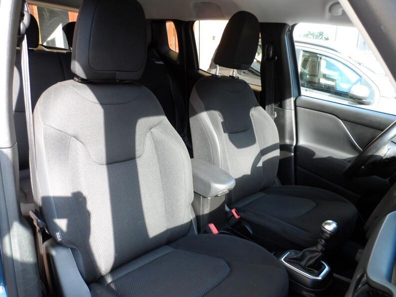 Jeep Renegade 1.0 firefly benzina 120 cv Black Star