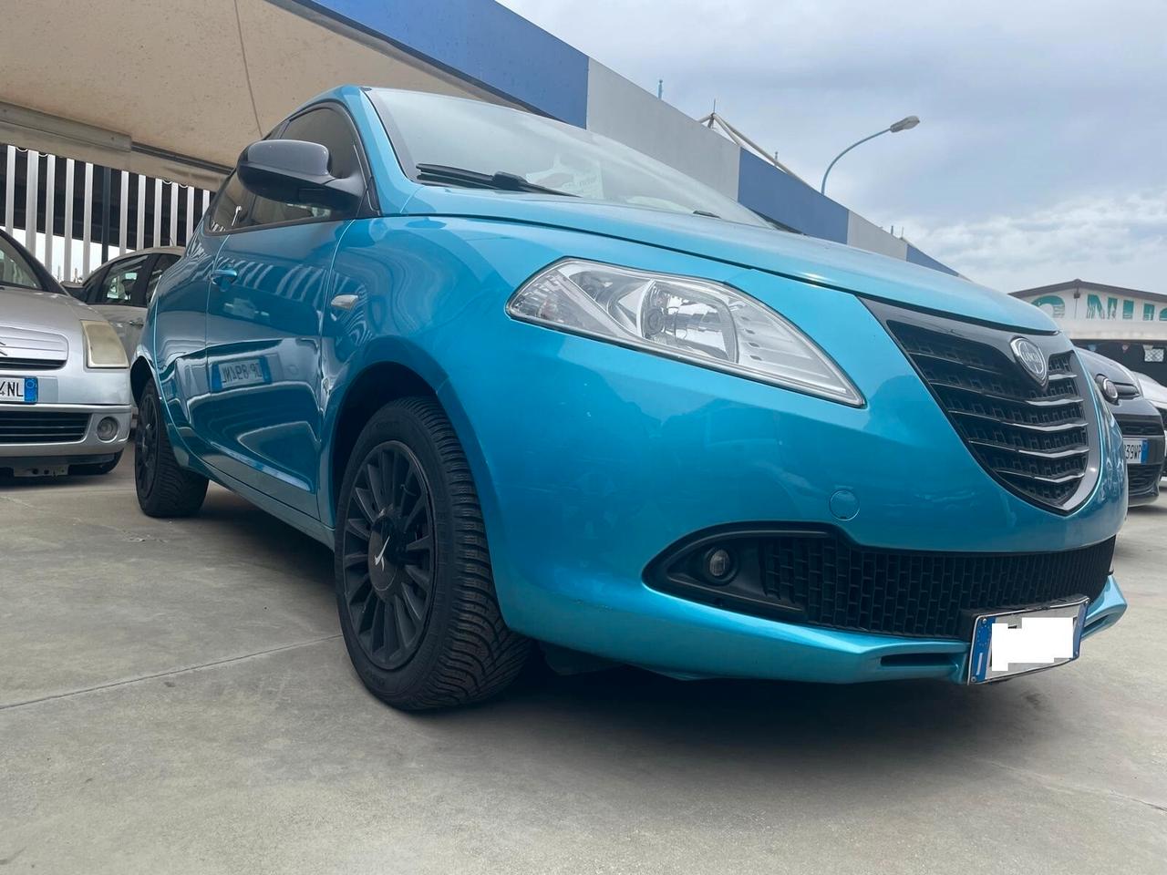 LANCIA YPSILON 1,3 MJ 95CV