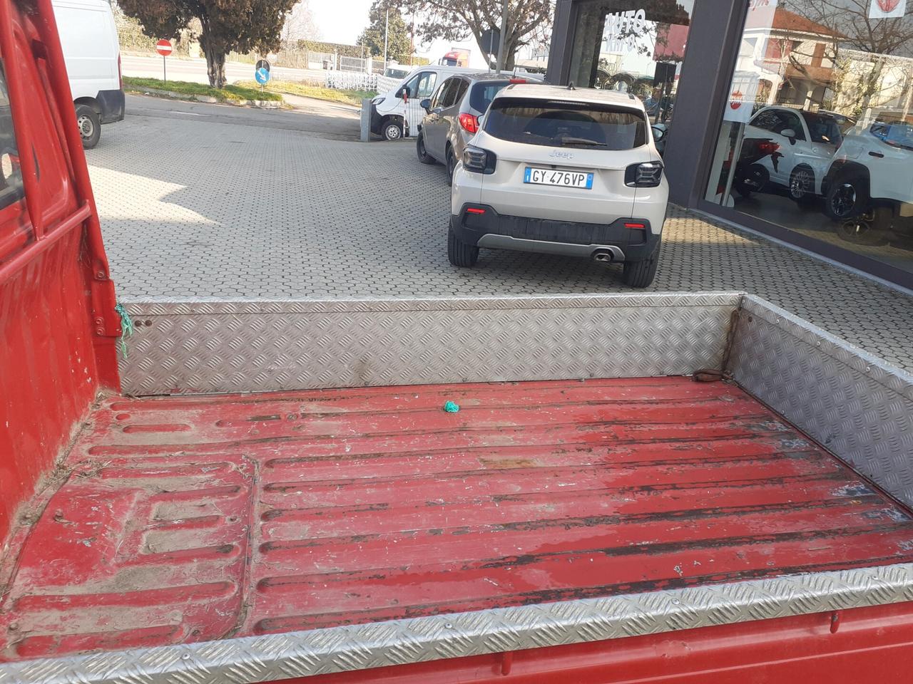 PIAGGIO PORTER CON CASSONE