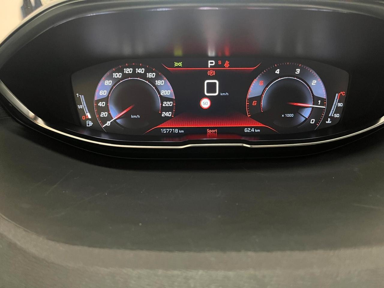 Peugeot 3008 BlueHDi 130 S&S EAT8 Allure