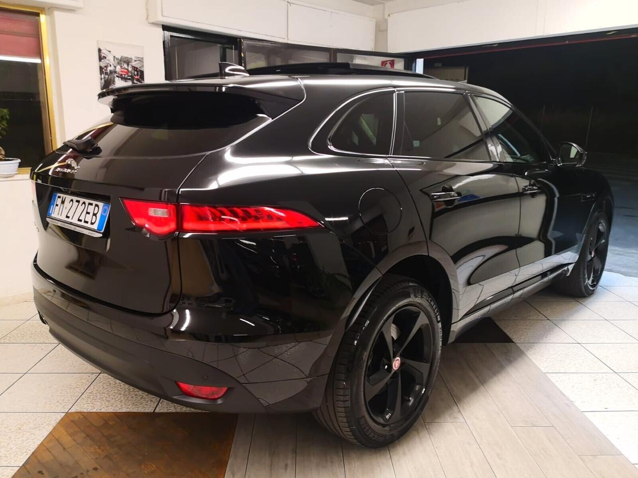 Jaguar F-Pace 2.0 D 180 CV AWD aut. R-Sport