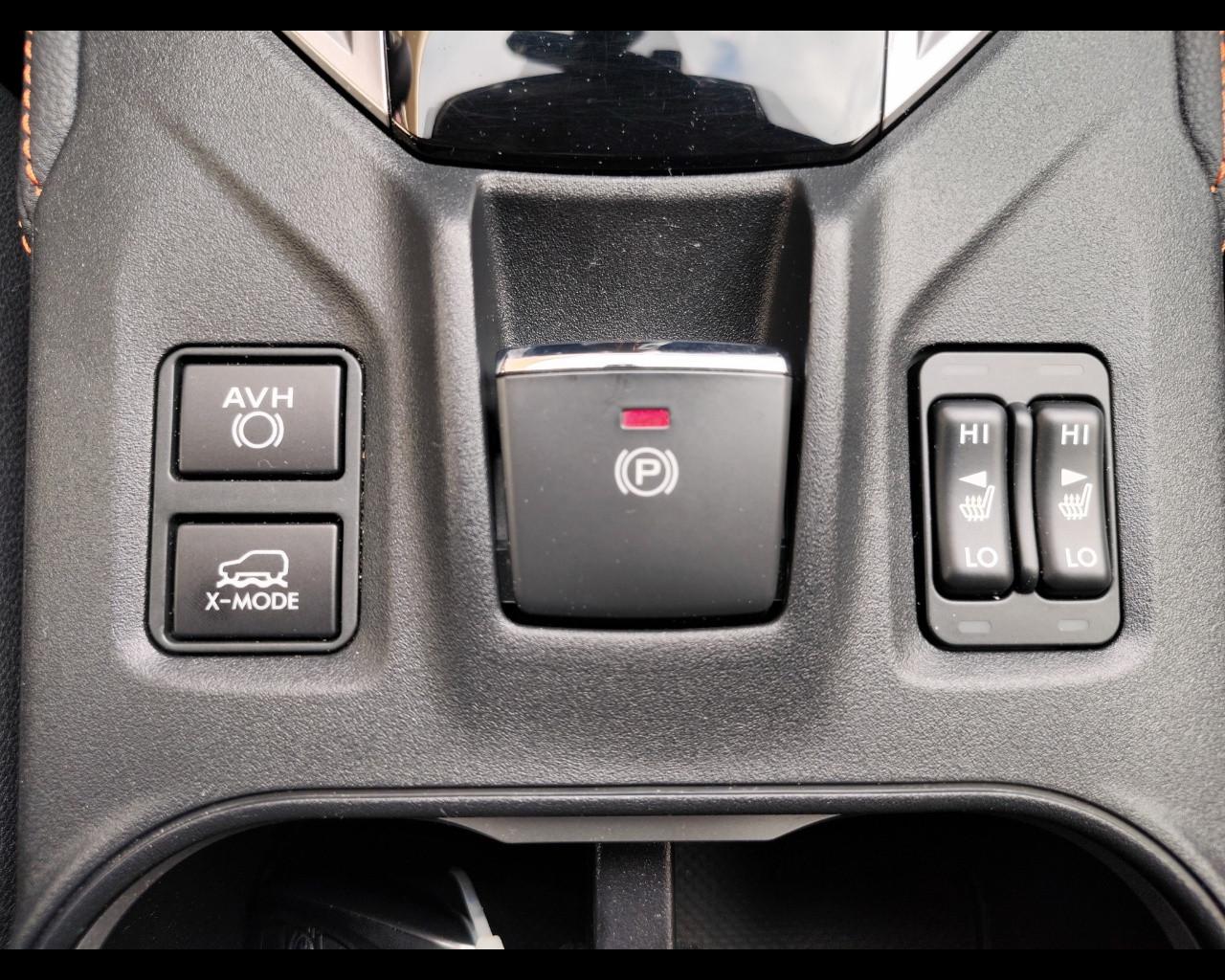 SUBARU XV 2ª serie - XV 2.0i e-Boxer MHEV Lineartronic Premium