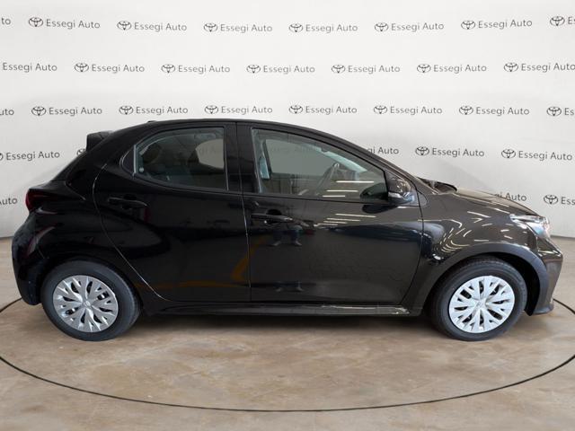 TOYOTA Yaris 1.5 Hybrid 5 porte Active