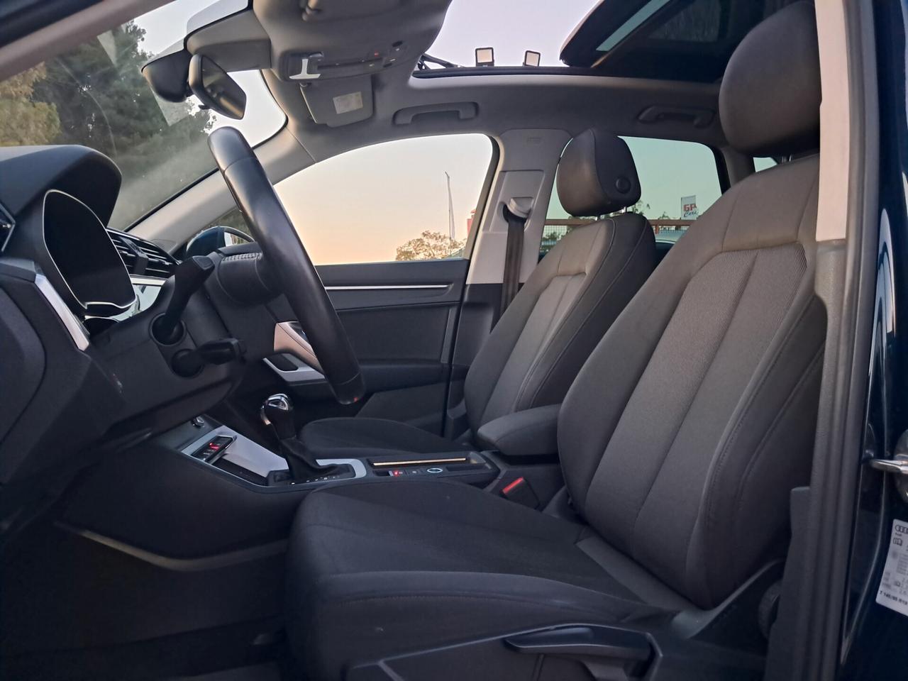 Audi Q3 35 TDI 150cv S Tronic * TETTO-FARI MATRIX-LED-NAVY*