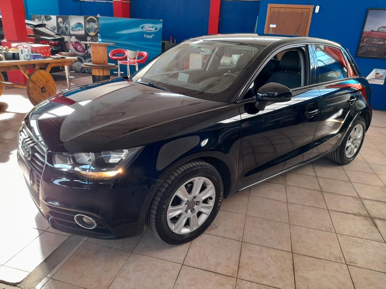 Audi A1 1.6 TDI S line edition plus