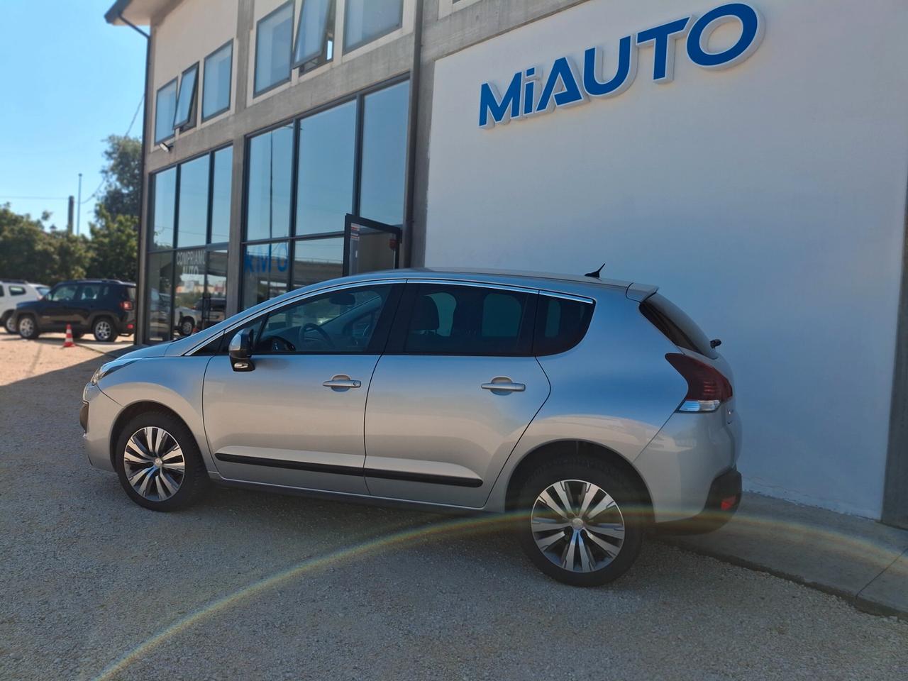 Peugeot 3008 , 1.6HDi Allure
