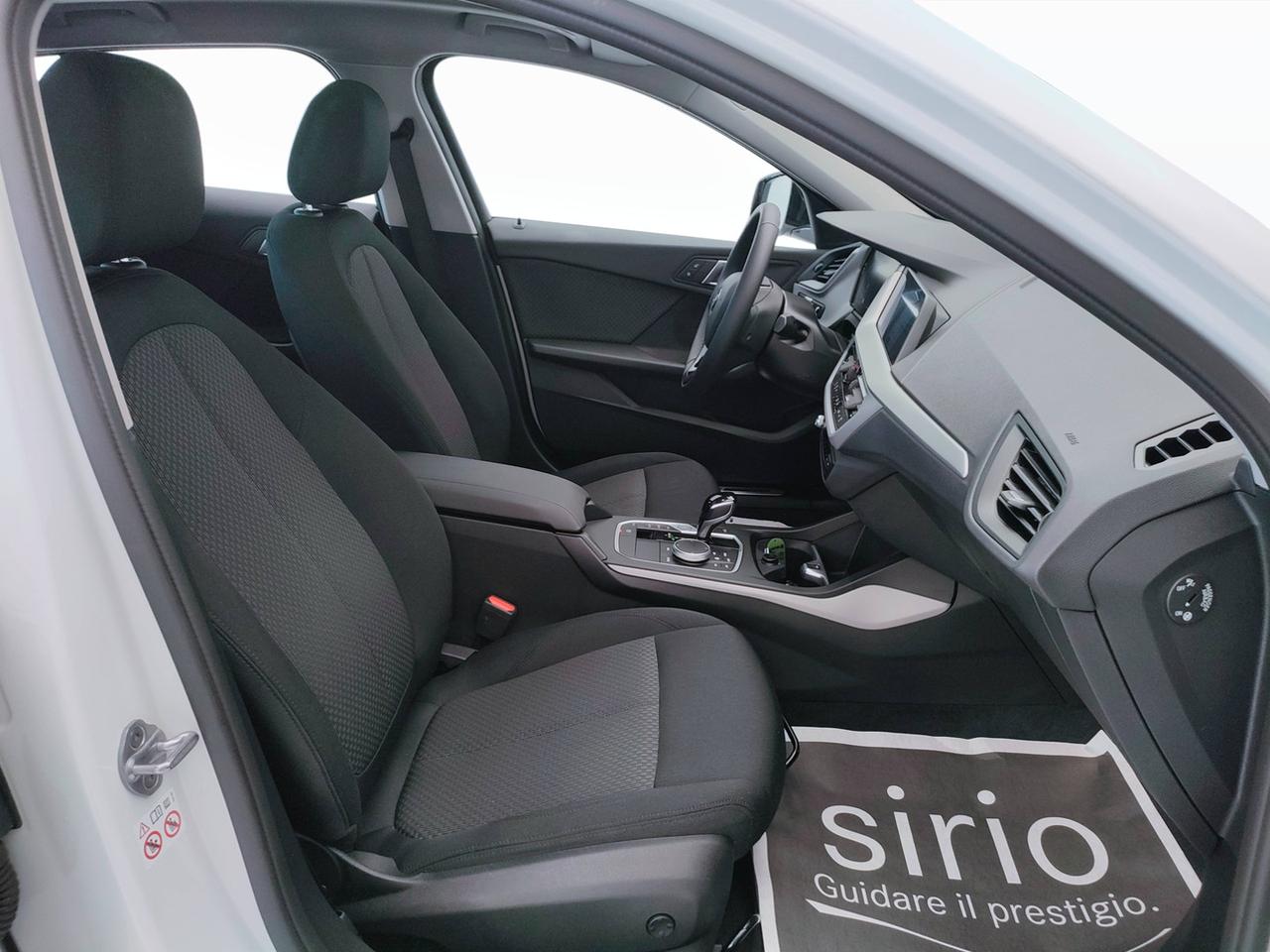 BMW Serie 1 F40 - 116i Msport Exterior auto