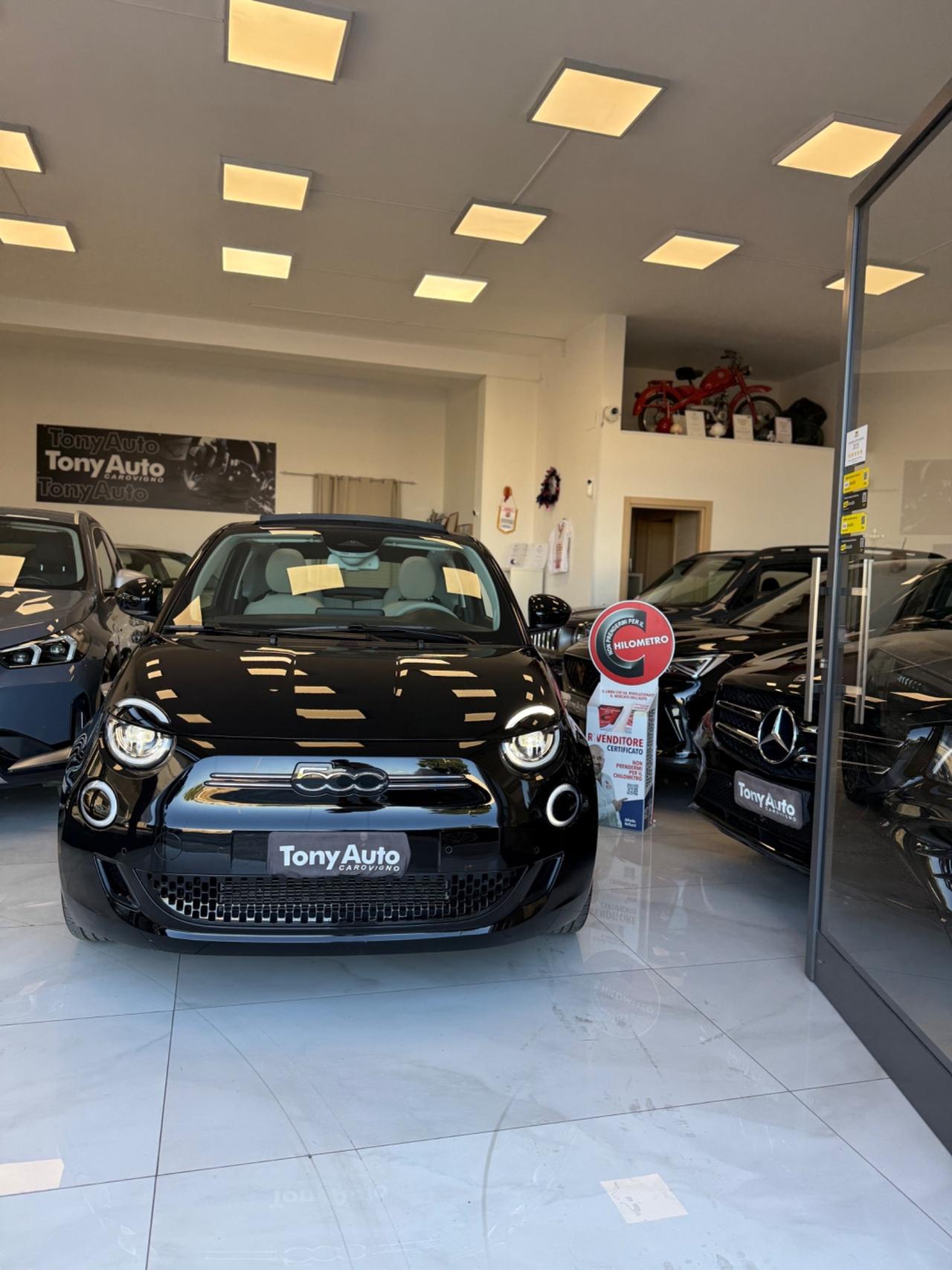 Fiat 500 EDIZIONE LIMITATA, CAMBIO AUTOMATICO, TELECAMERA,FULL LED, NAVI,APPLE CARPLAY