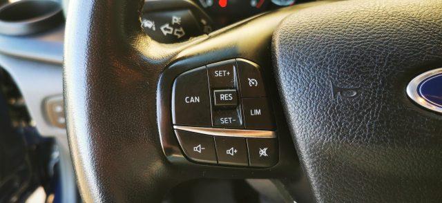 FORD Transit Custom 320 2.0 EcoBlue 130 aut. PL Combi Trend