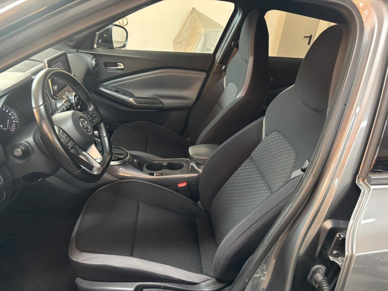Nissan Juke 1.0 DIG-T 114 CV DCT N-Connecta