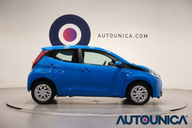 TOYOTA Aygo 1.0 VVT-i 72 CV 5 PORTE X-PLAY MMT NEOPATENTATI