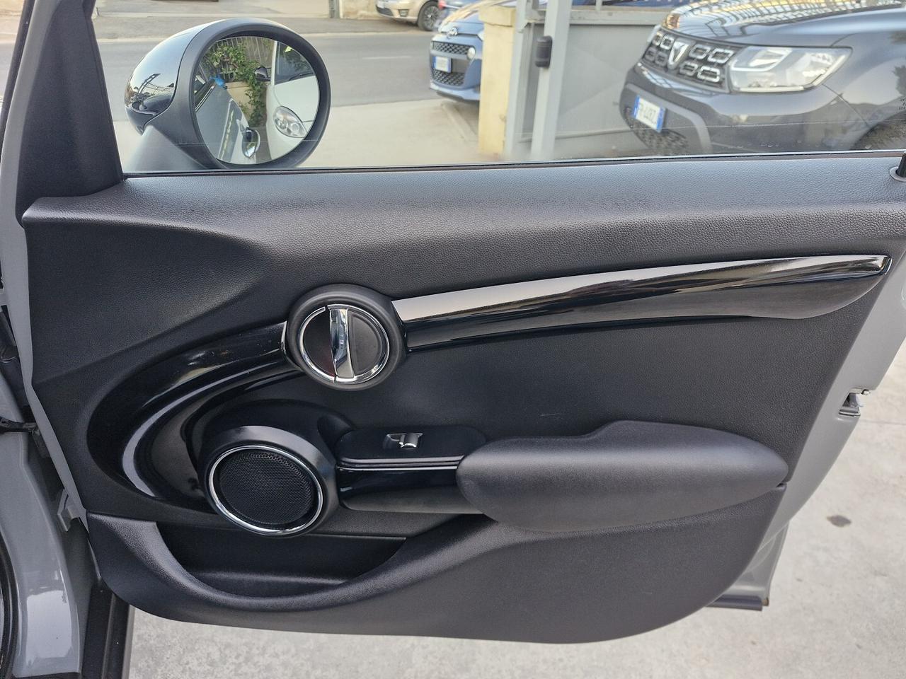 MINI COOPER 1.5 BENZINA 136CV ANNO 2015