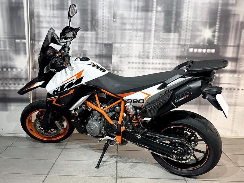 KTM 990 Supermoto