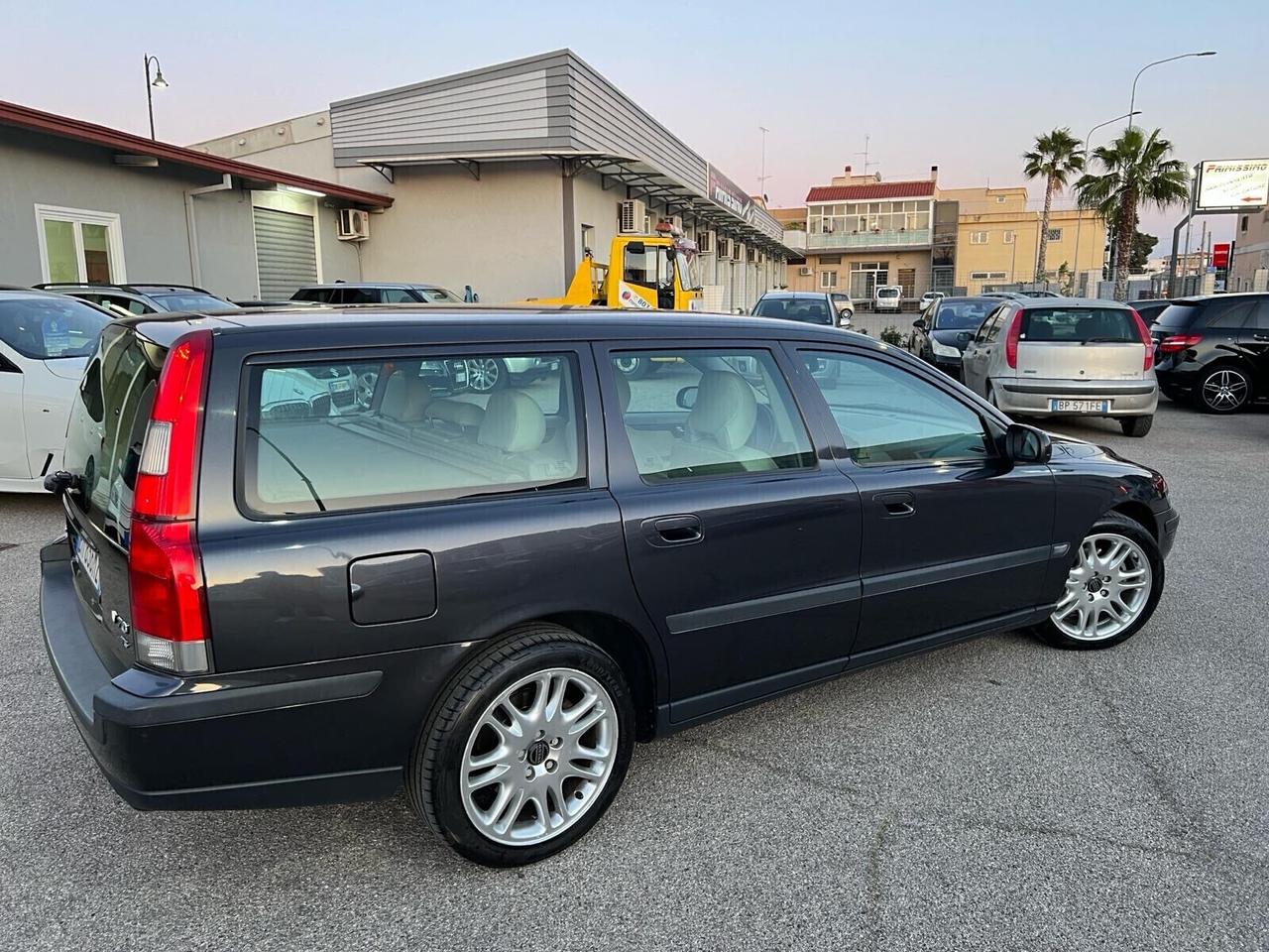 Volvo V70 2.3i turbo 20V cat T5 IMPECCABILE