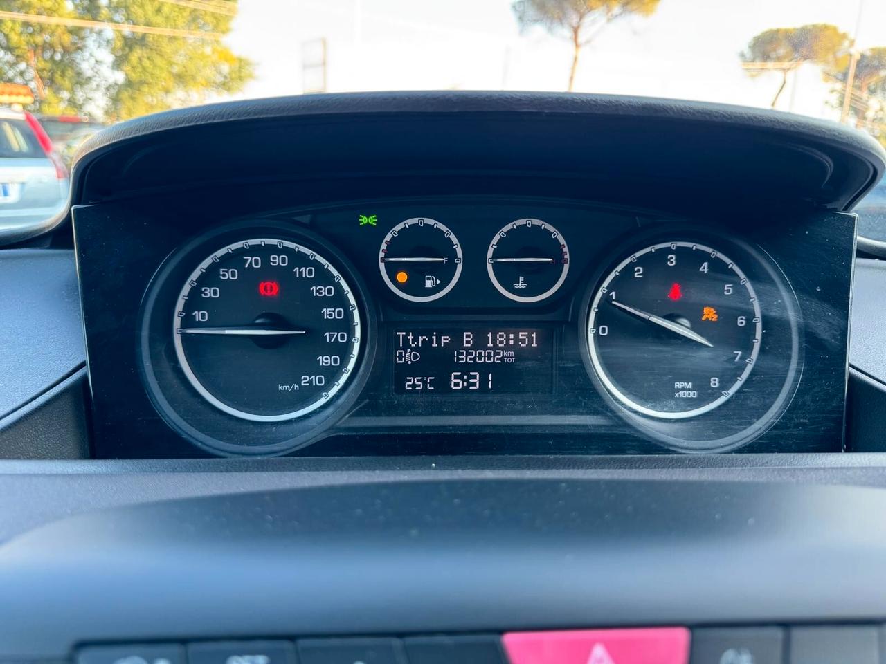 Lancia Ypsilon 1.2 BENZ 69CV GOLD 2013