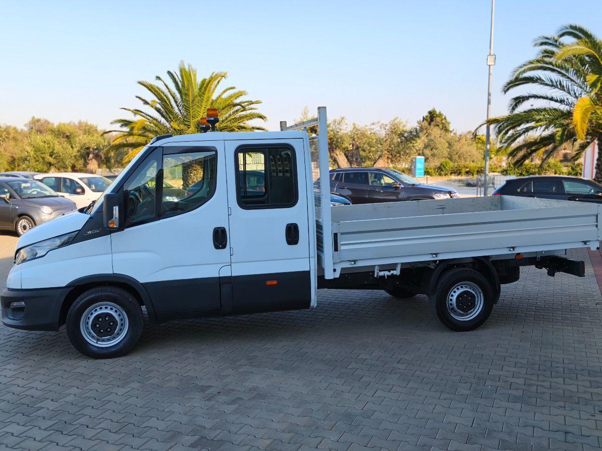 IVECO DAILY 35S14 140CV DOPPIA CABINA 7 POSTI CASSONE