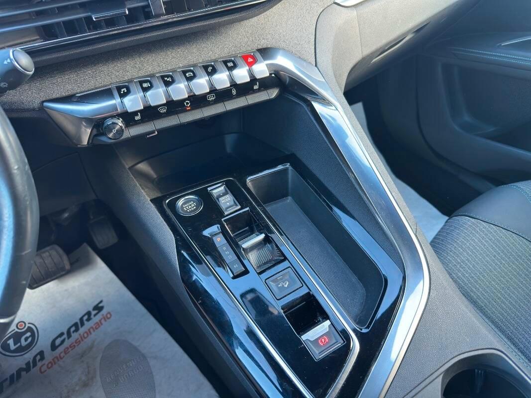 Peugeot 5008 1.5 bluehdi Allure Pack 130cv 7 Posti AUTOMATICA