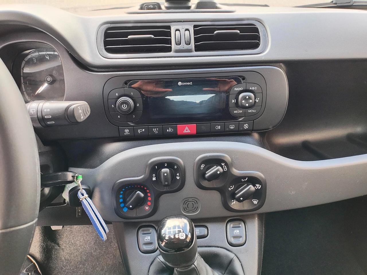 FIAT PANDA 1.0 HYBRID CITY LIFE-2021 KM 64894