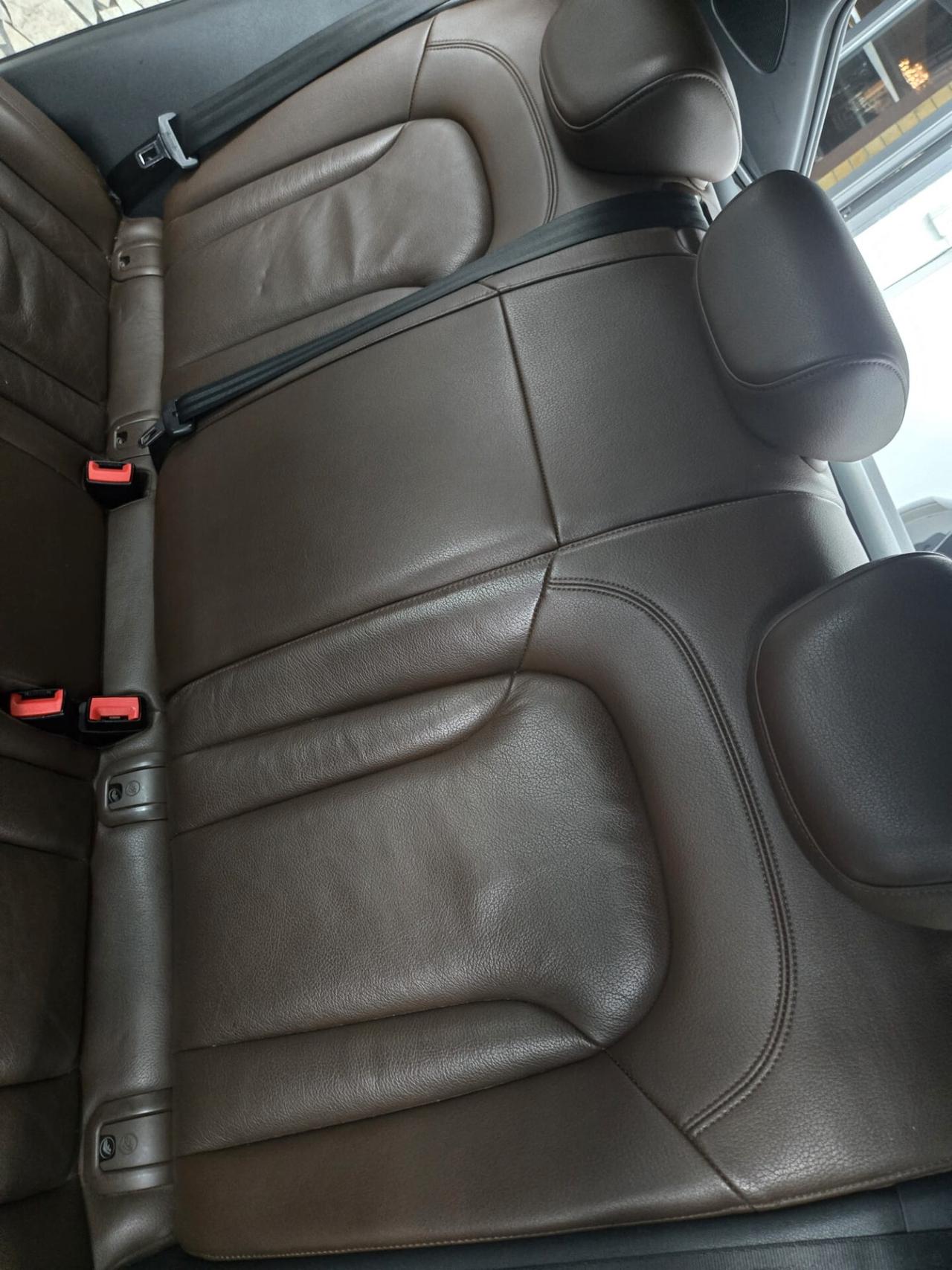 Audi Q3 2.0 TDI 120 CV S tronic Young