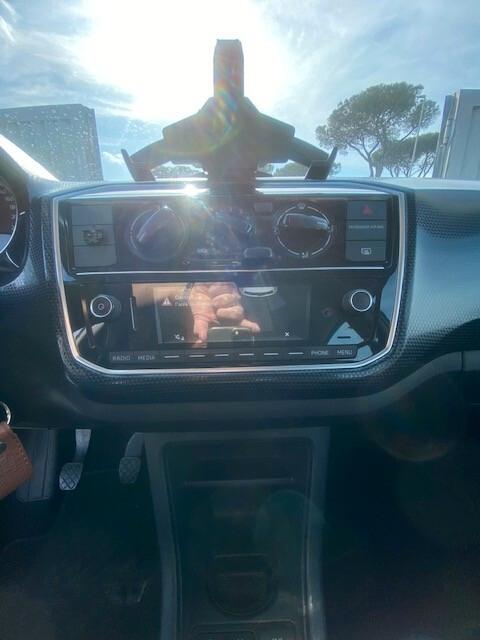 Volkswagen up! 1.0 5p. move up!