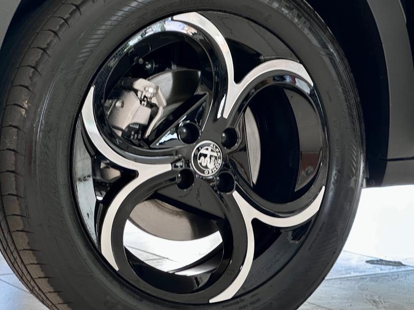 ALFA ROMEO Junior 1.2 136 CV Hybrid eDCT6 Speciale