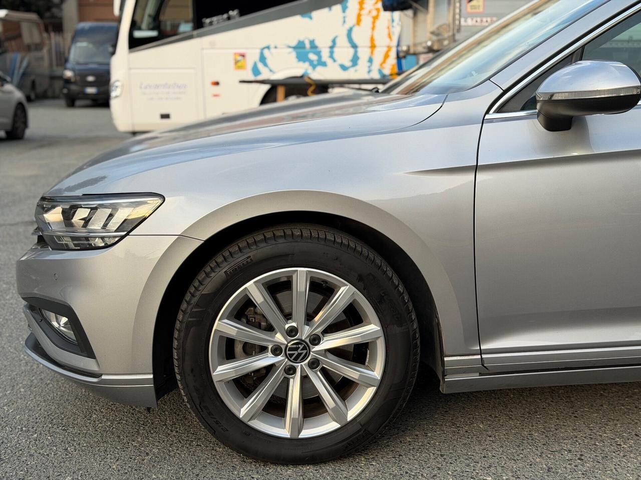 VOLKSWAGEN PASSAT 2.0 TDI 150cv PERFETTA 2021