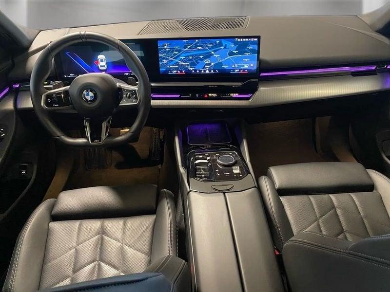 BMW Serie 5 520d sDrive M Sport Gancio Harman Kardon Camera