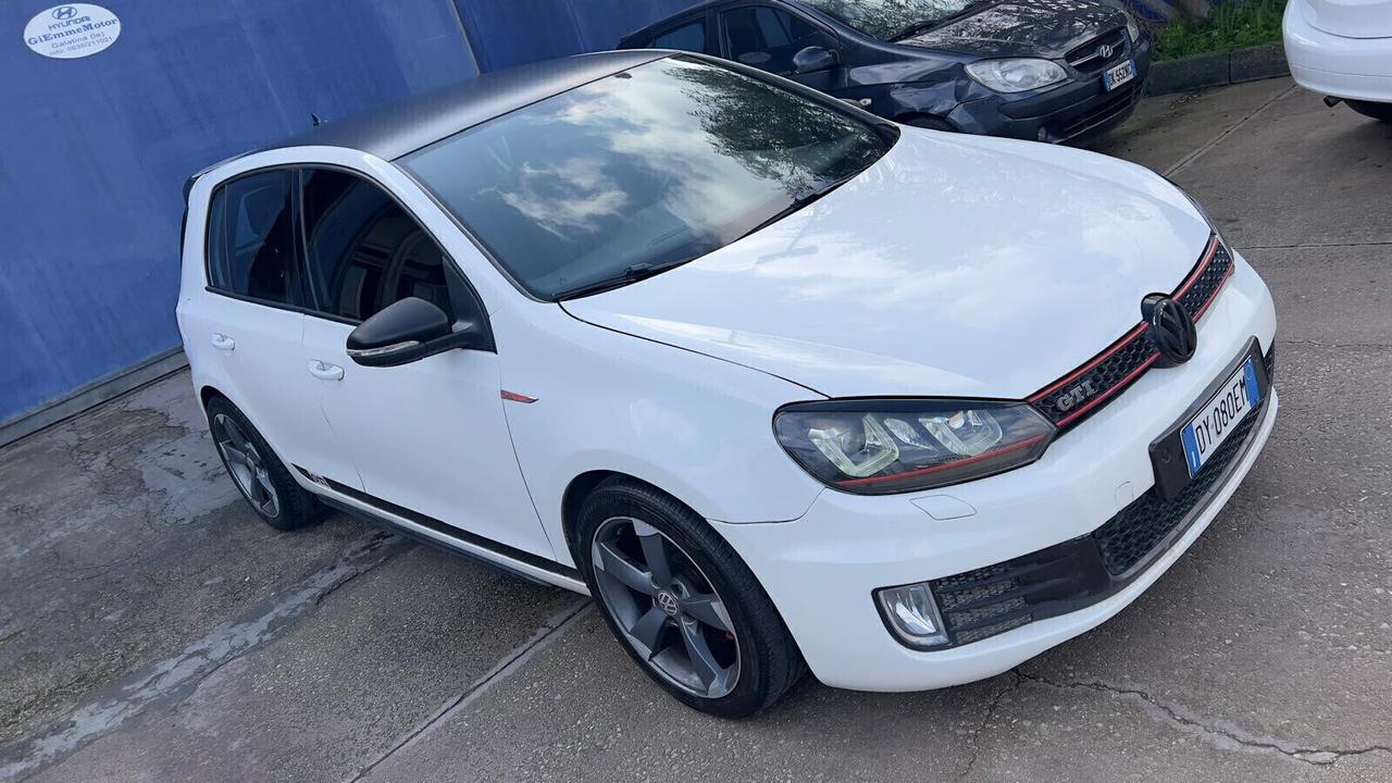 VOLKSWAGEN GOLF GTI 2.0 TSI 5P. 210CV