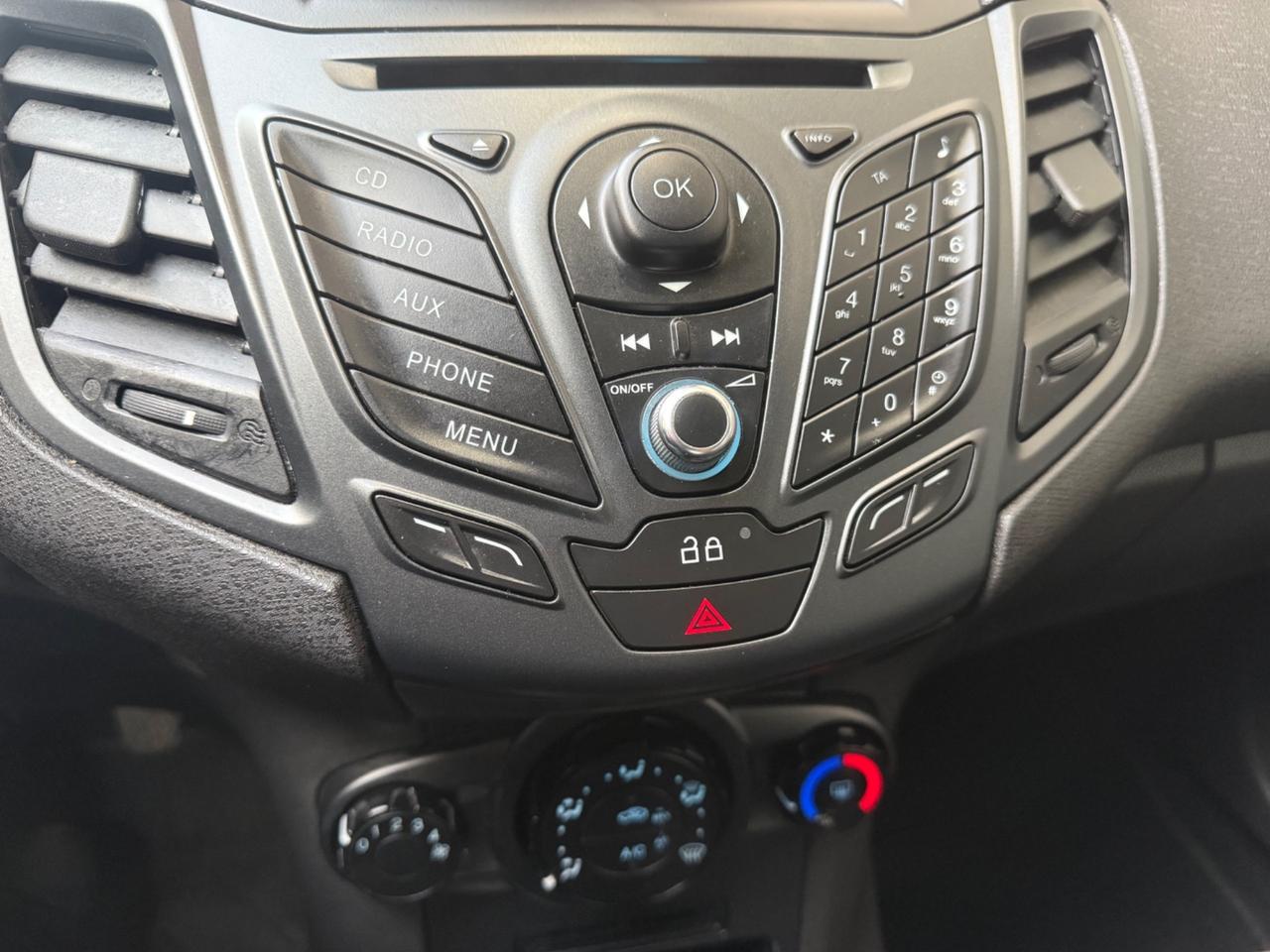 Ford Fiesta 1.4 GPL Titanium