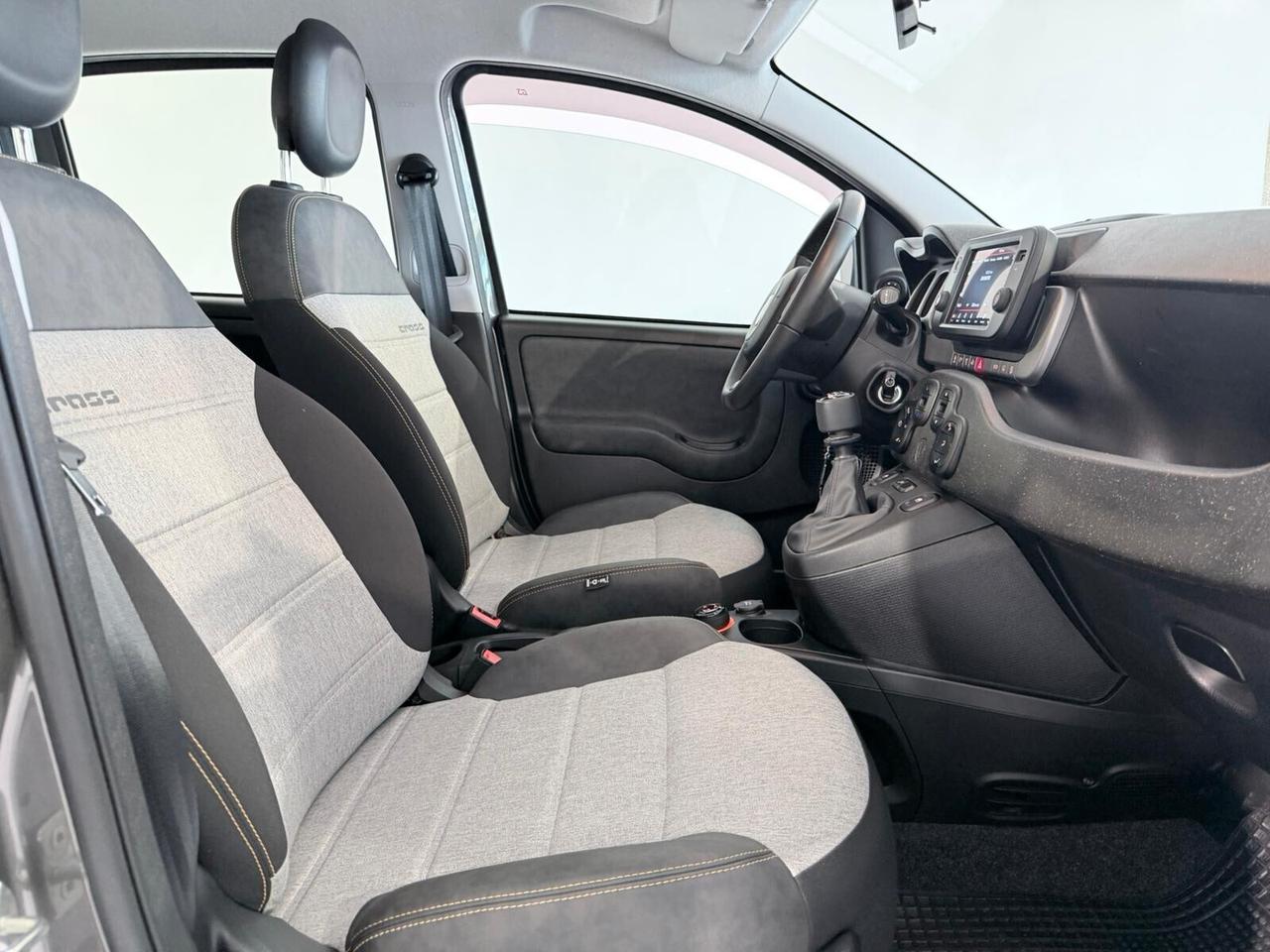 PANDA 4x4 CROSS TRAZIONE INTEGRALE 14000KM