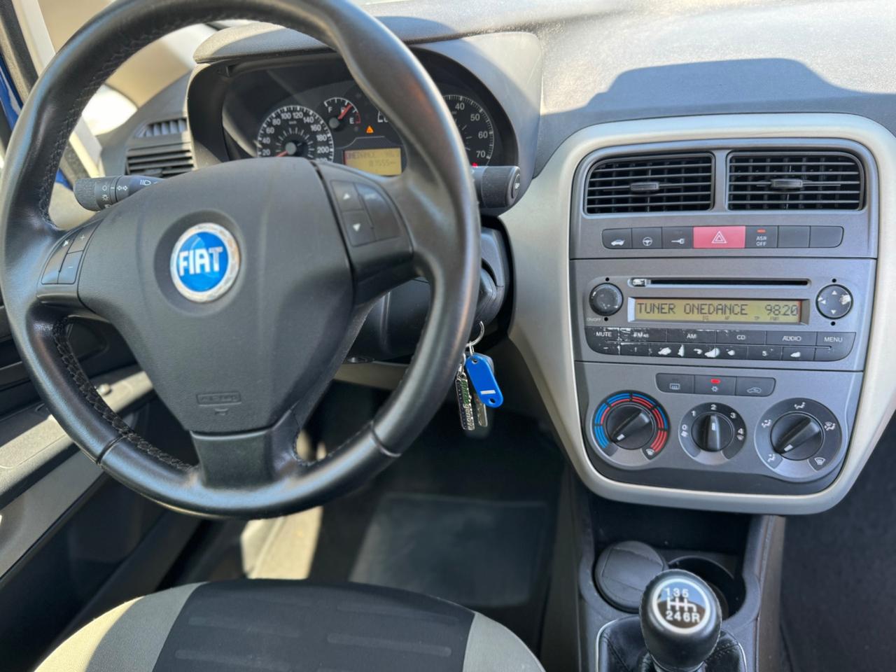 Fiat Grande Punto 1.4 Starjet 16V 3P. Giugiaro Sport