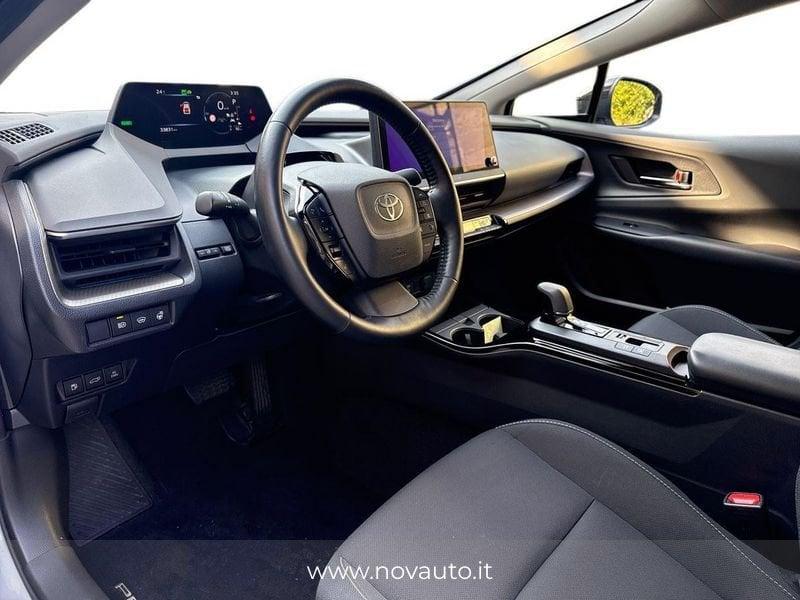 Toyota Prius Plug-in Hybrid Lounge