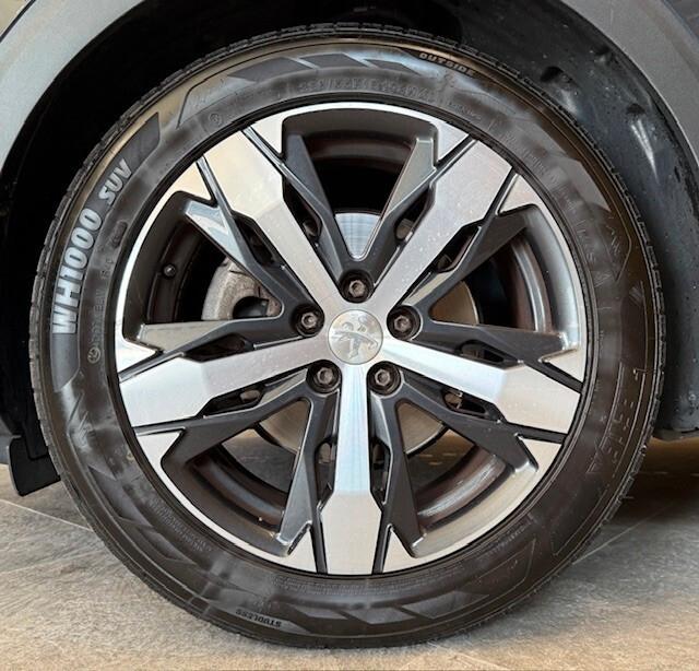 Peugeot 3008 BlueHDi 120 S&S EAT6 Allure