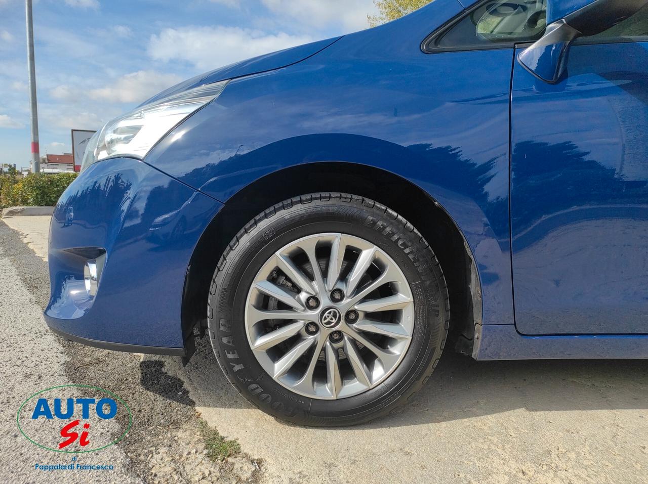 Toyota Verso 1.6 D-4D - 110cv 5 POSTI AUTOCARRO