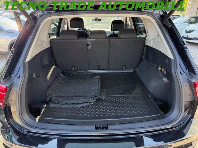 VOLKSWAGEN Tiguan Allspace 2.0 TDI SCR DSG Business BMT