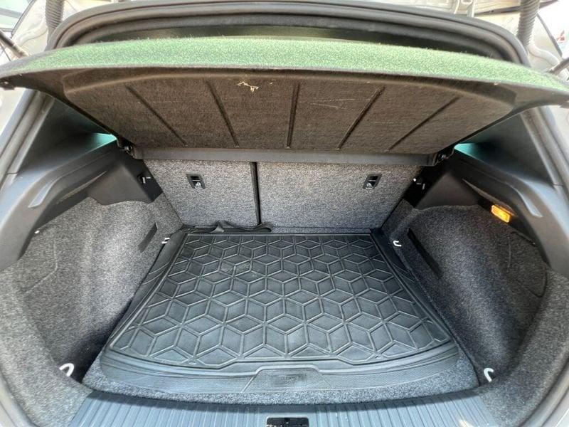 SEAT Arona 1.0 EcoTSI FR