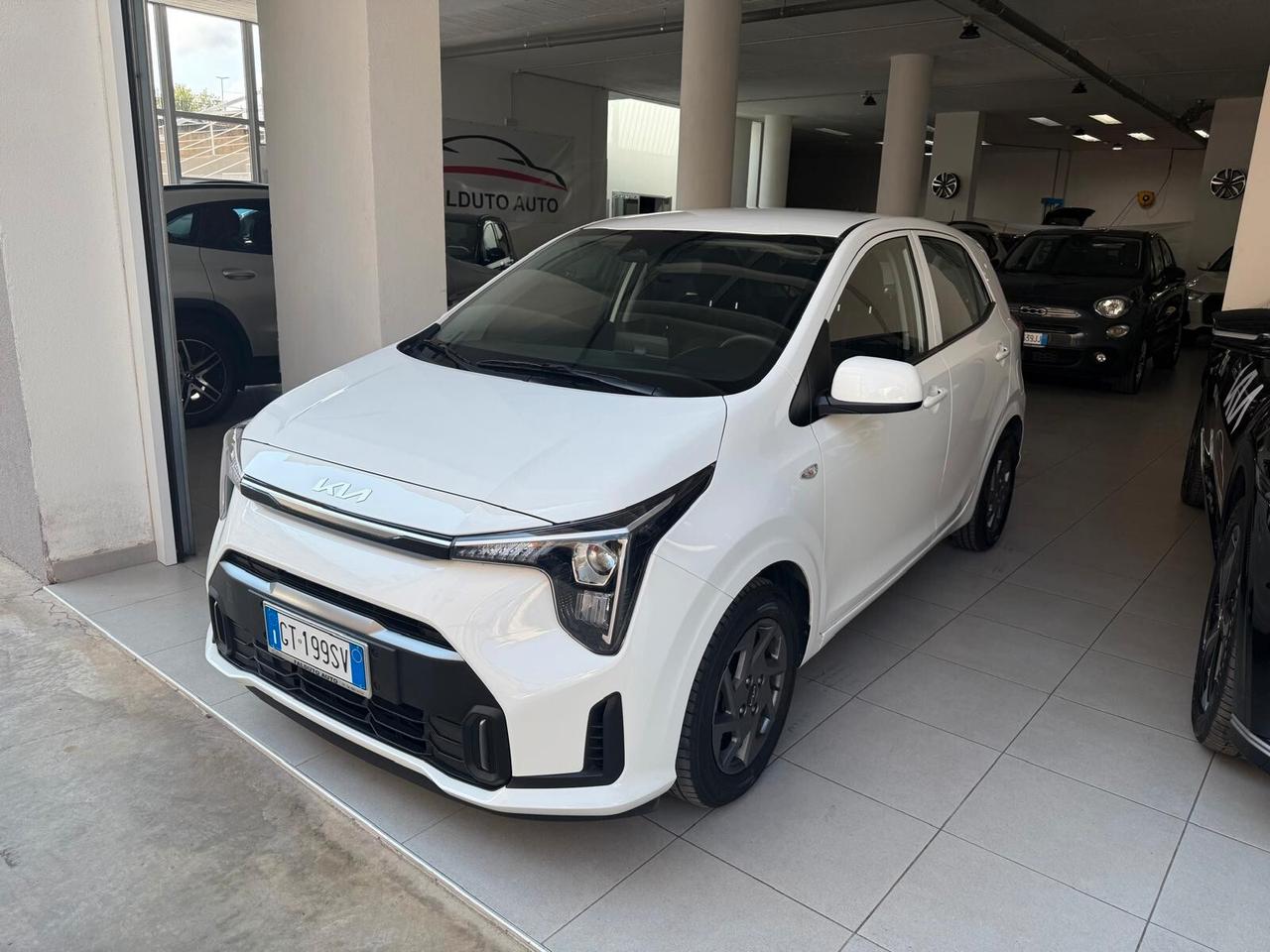 Kia Picanto 1.0 12V 5 porte Urban
